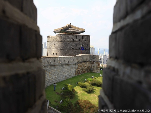 世界遺産・水原華城（スウォンファソン）｜父への愛が築いた城