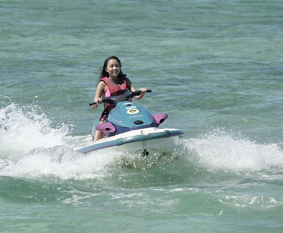 ジェットスキー