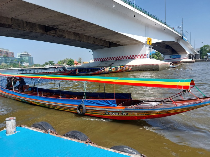 【ツアー】 ロングテールボートで巡るバンコク運河ツアー