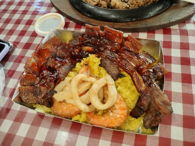 ITパークのナイトマーケット（スグボメルカド）料理写真（イメージ）