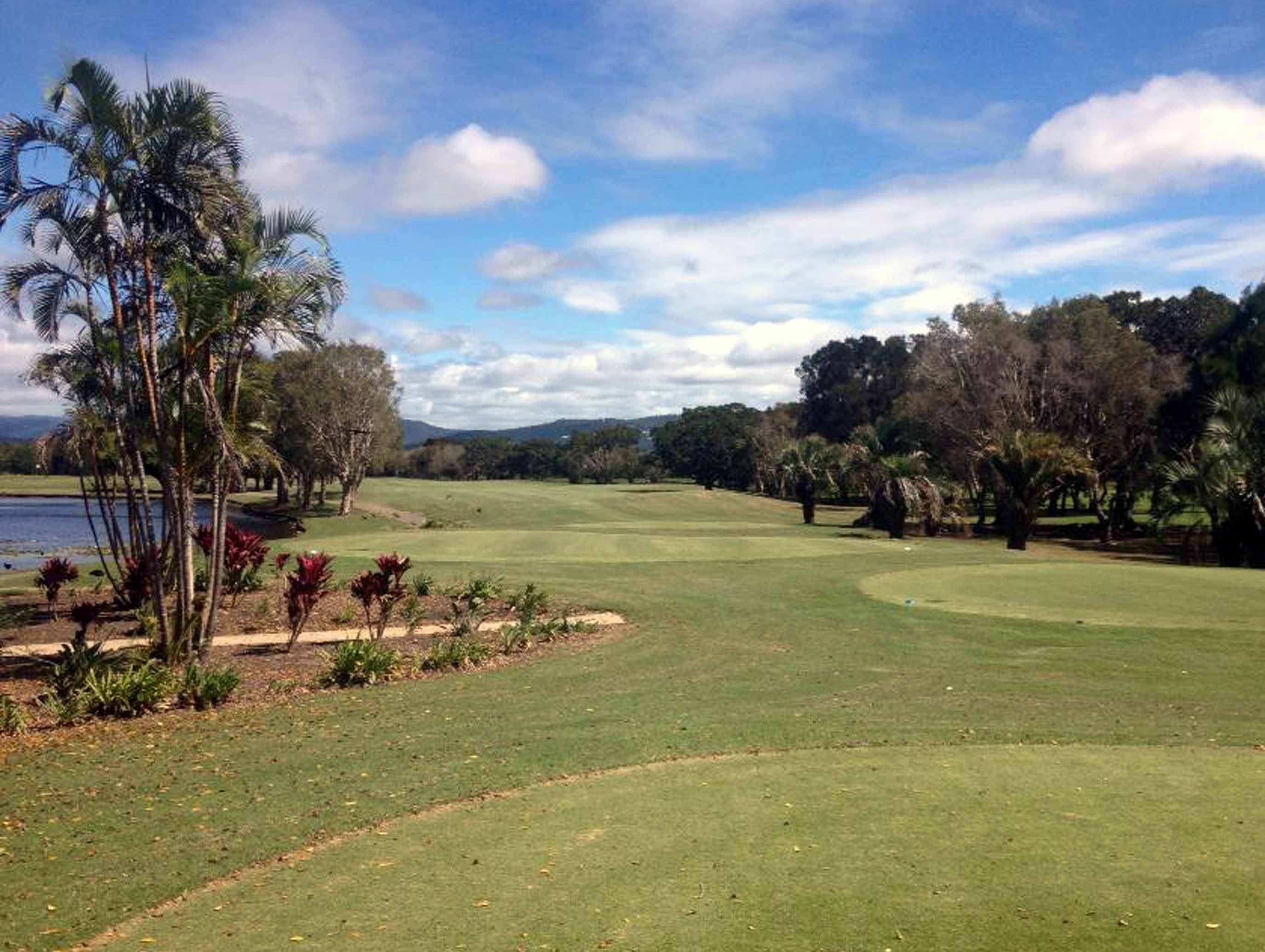 パーマーコロニアル ゴルフツアー（日本語往復送迎付き）