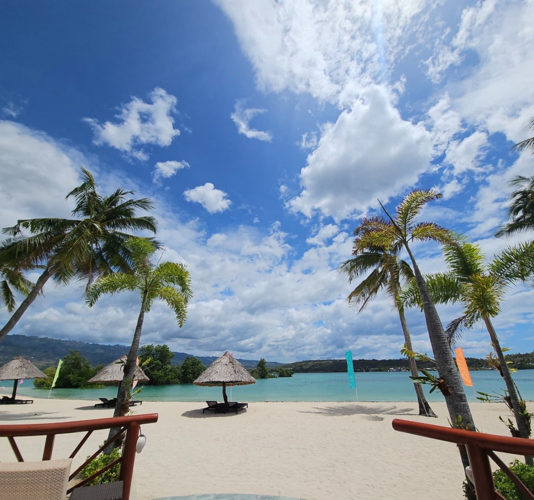 バディアン アイランド ウェルネス リゾート  プライベートビーチ