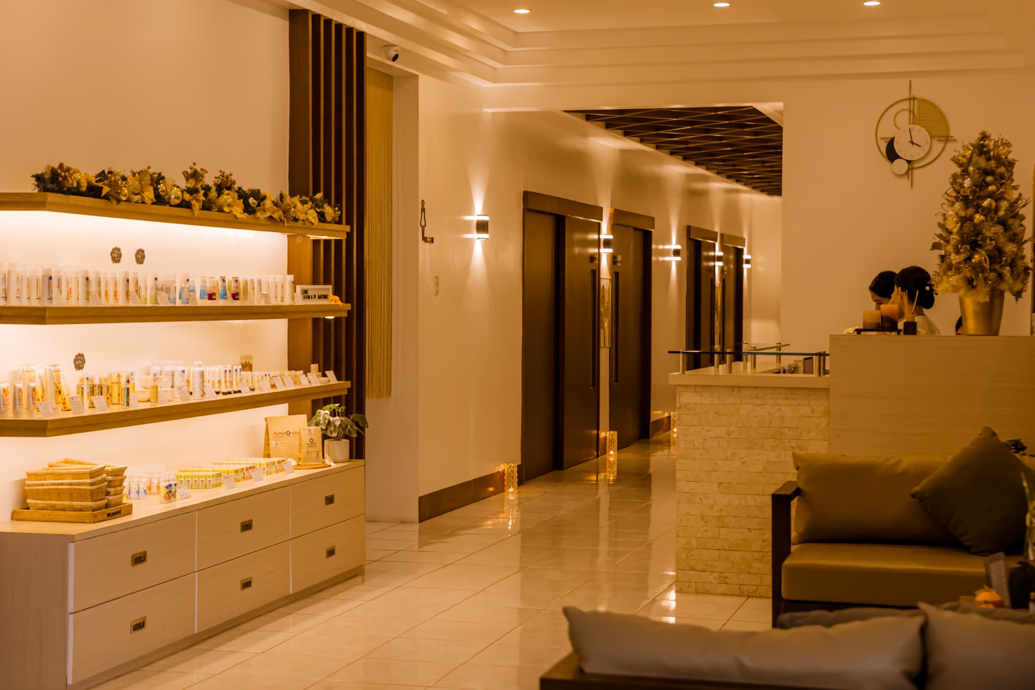 アクアカフェラウンジ利用＆充実のアメニティセット