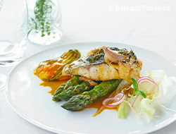 大好評!季節の食材をふんだんに使ったシェフおすすめのフランス料理