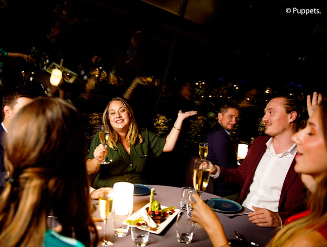 セーヌ川  ディナークルーズ  ツアー