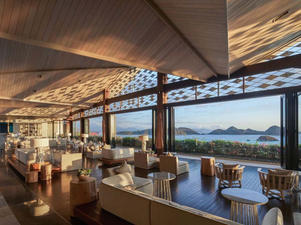 アヤナコモド ワエチチュビーチ