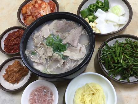 🍴 夕食のテジクッパ 🍴