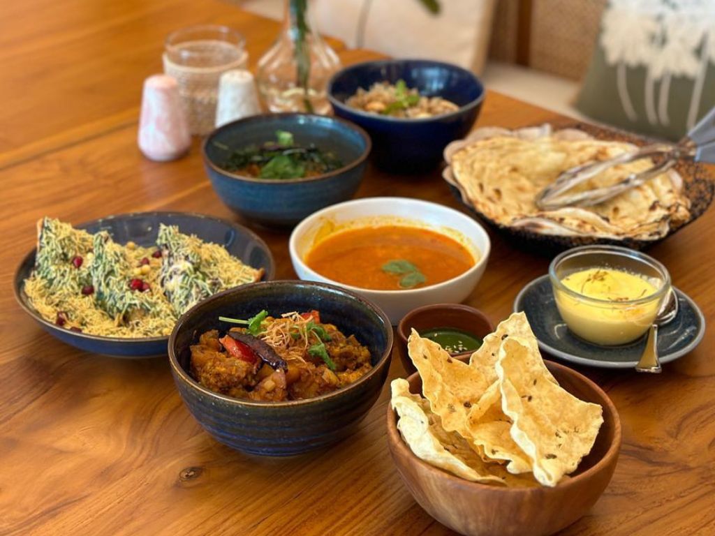 本格 北インド料理が楽しめるフランジパニレストランでディナー