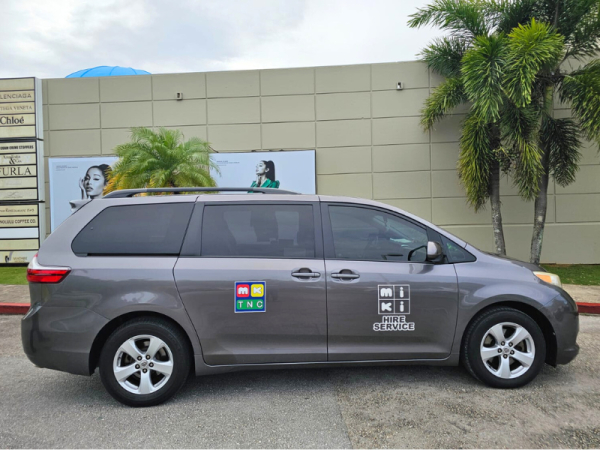 ミニバンチャーター｜好きな時間に好きなコースを組める4名まで乗車可能