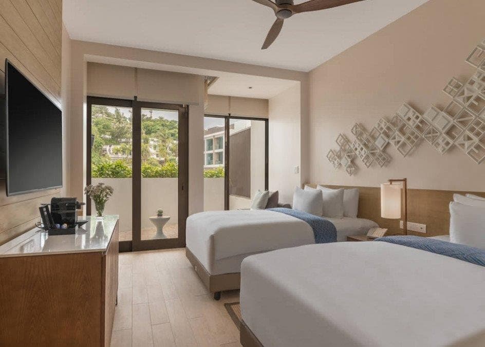 デラックス ヒルビュールーム（35㎡）