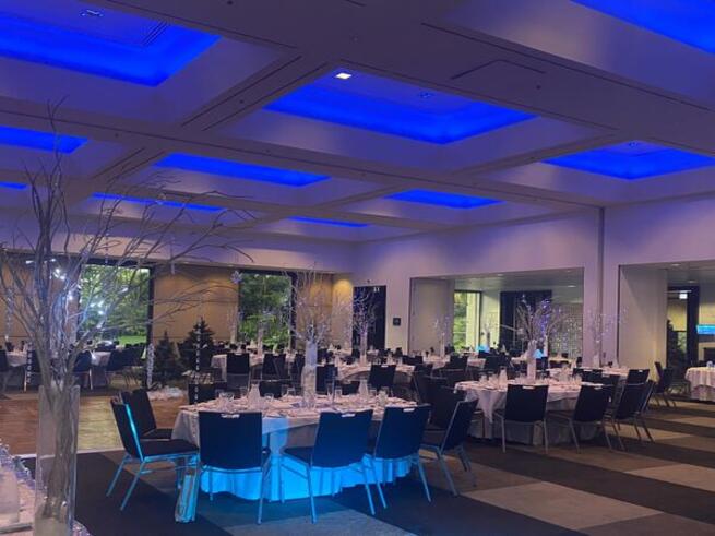 【JTB貸し切り】コアラに会える！大晦日ビュッフェディナー ケアンズヒルトン