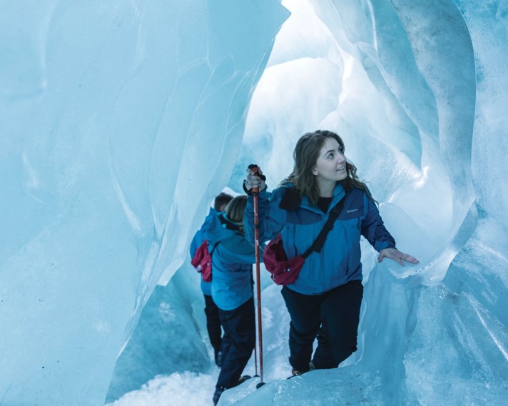 フランツ・ジョゼフ氷河  ヘリハイク半日ツアー