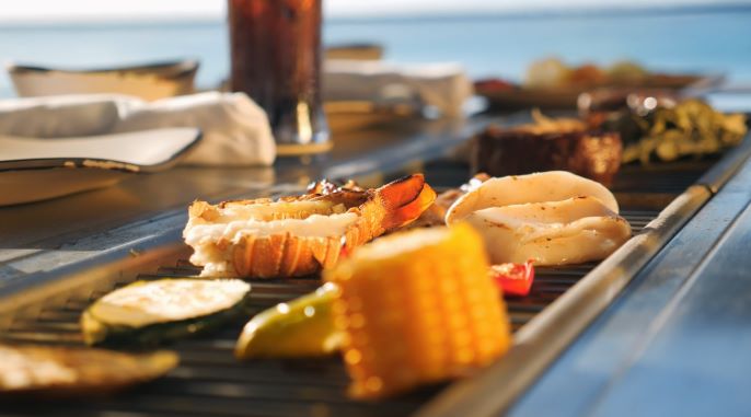 【12/16までの予約完了限定】タイムセール！期間限定  デュシットビーチリゾート  ビーチハウスグリルバーベキュー