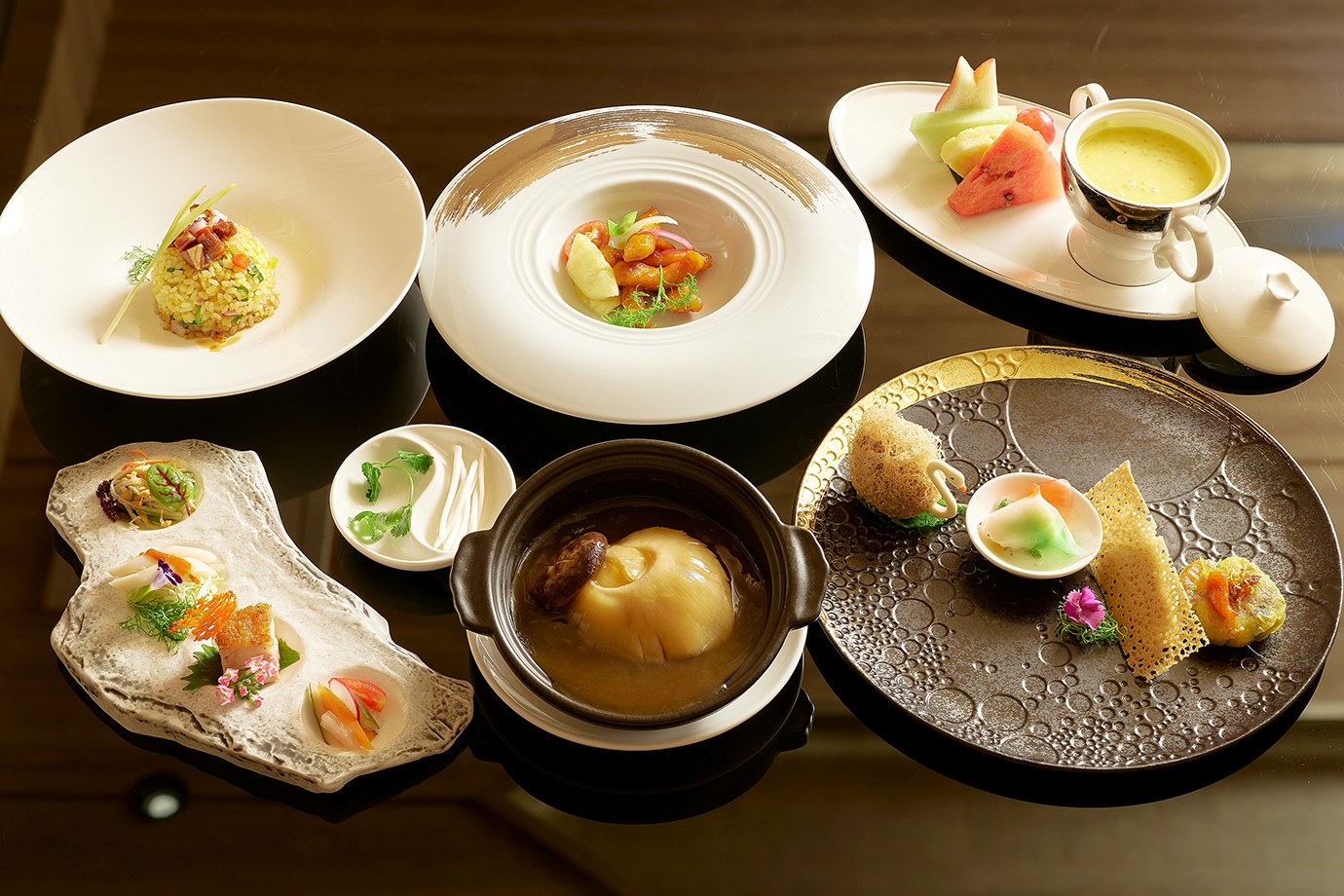 ホテルメトロポリタン プレミア 台北  【凱華楼】中華料理  ミールクーポン（看板メニューの北京ダック付きプランも選べる♪）