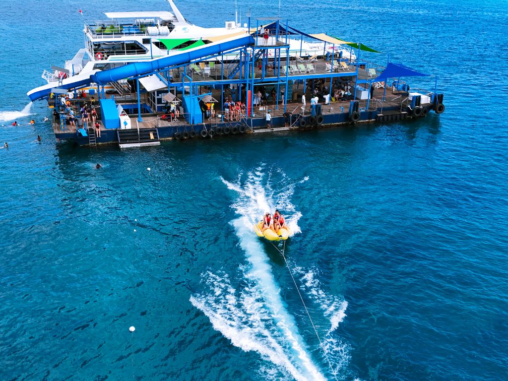 バリハイ・レンボンガン島クルーズ（ランチ＆送迎付）