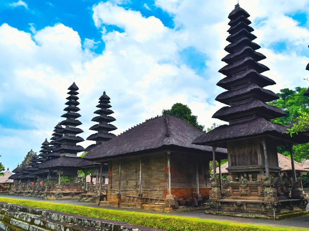 ③ タマンアユン寺院 