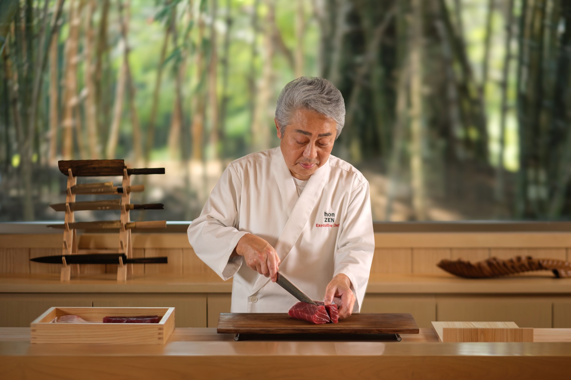 【高級ダイニング】本膳｜木村シェフのおまかせ寿司（専用車送迎付き／ランチ・ディナー）
