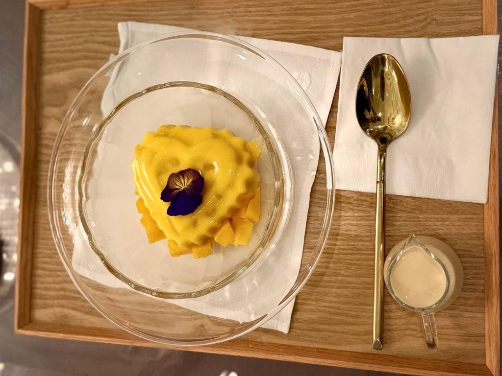 🍨高級ホテルで味わう伝統スイーツ✨