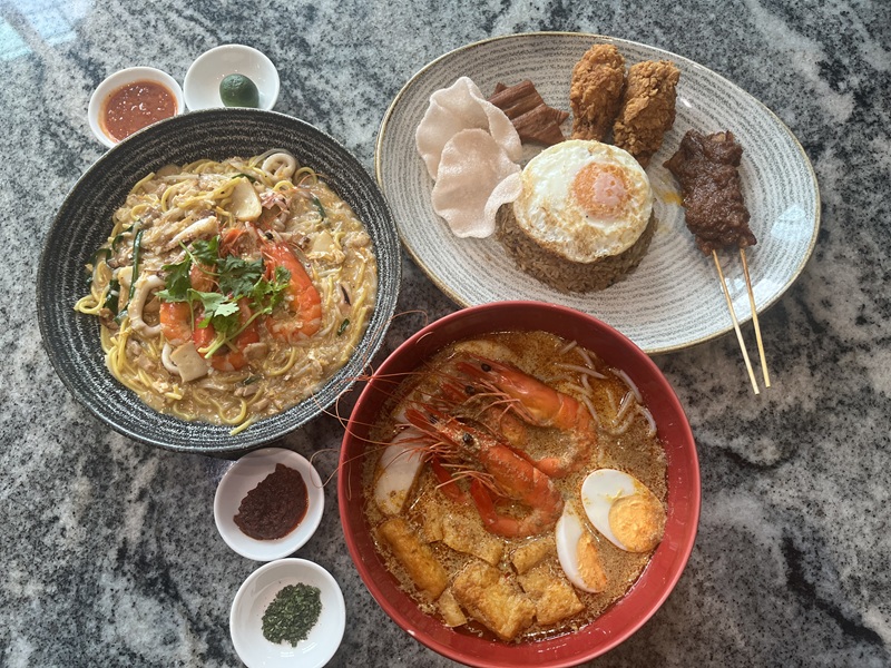 【名門ホテルビュッフェ】 Paradox Singapore ❝Ellenborough Market Café❞で舌鼓