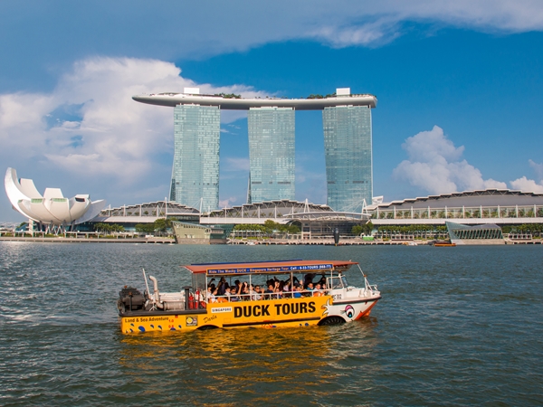 シンガポール・ダックツアー