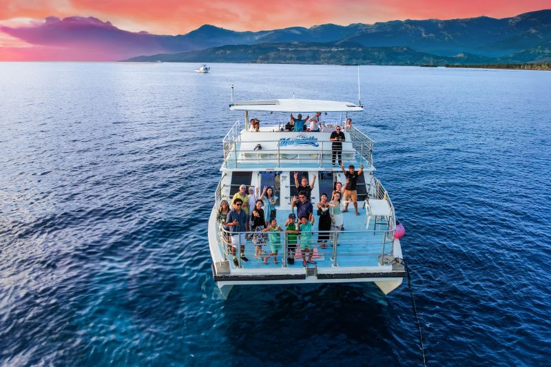 BIGサンセットディナークルーズ