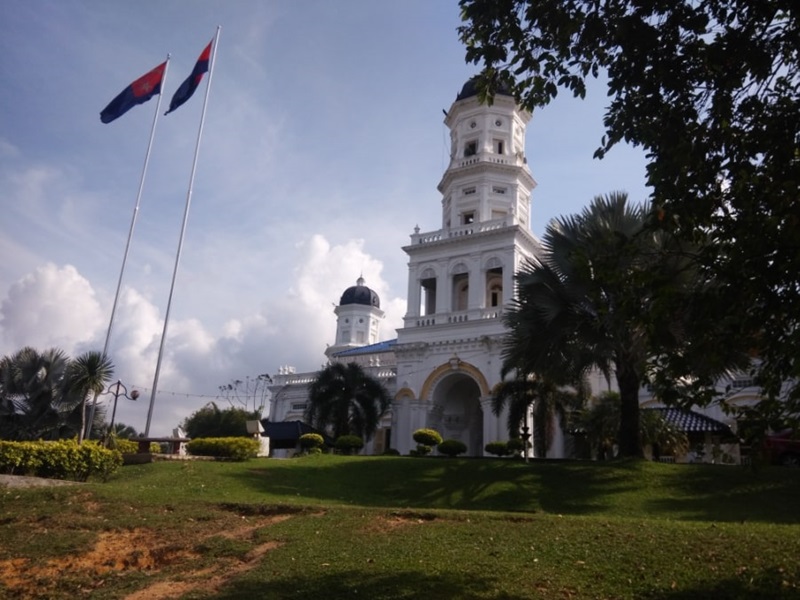 アブバカールモスク