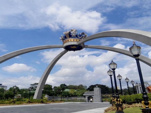 イスタナ（王宮）