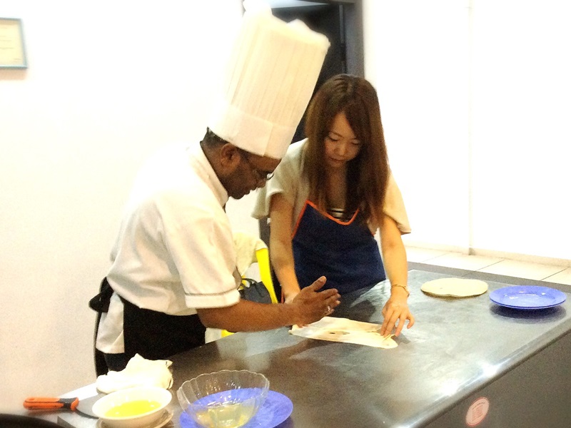 ロティチャナイ・テータレ (試飲・試食) 