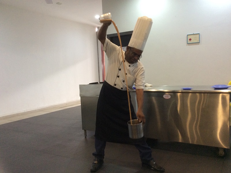 ロティチャナイ・テータレ (試飲・試食) 