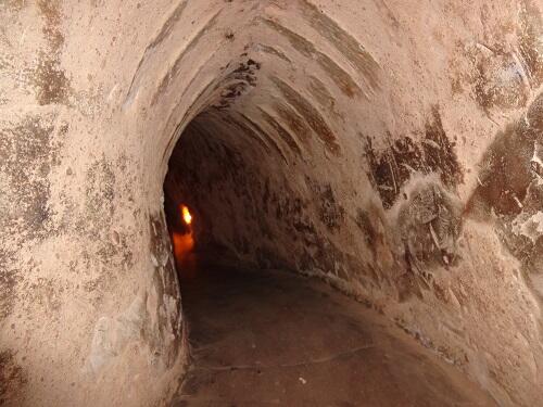 希望者はクチトンネルの潜入体験が可能｜戦争当時の臨場感を感じよう