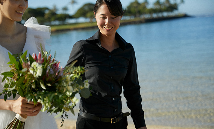 著名人の結婚式を数多く手掛けたハワイのエキスパート達がサポート