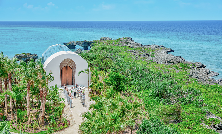 360�x�������C�Ɉ͂܂ꂽ���R�L���ȁu���Ǌ_���v