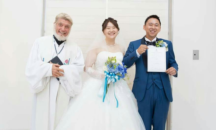 大好きな青いコーディネートで 2人だけの沖縄ウエディング 沖縄結婚式の口コミ 体験談 Jtbウエディング